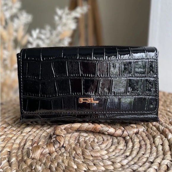 RALPH LAUREN Notorious Clutch Bag Black Patent Croco Clutch Bag Mirror Inside - Picture 1 of 9